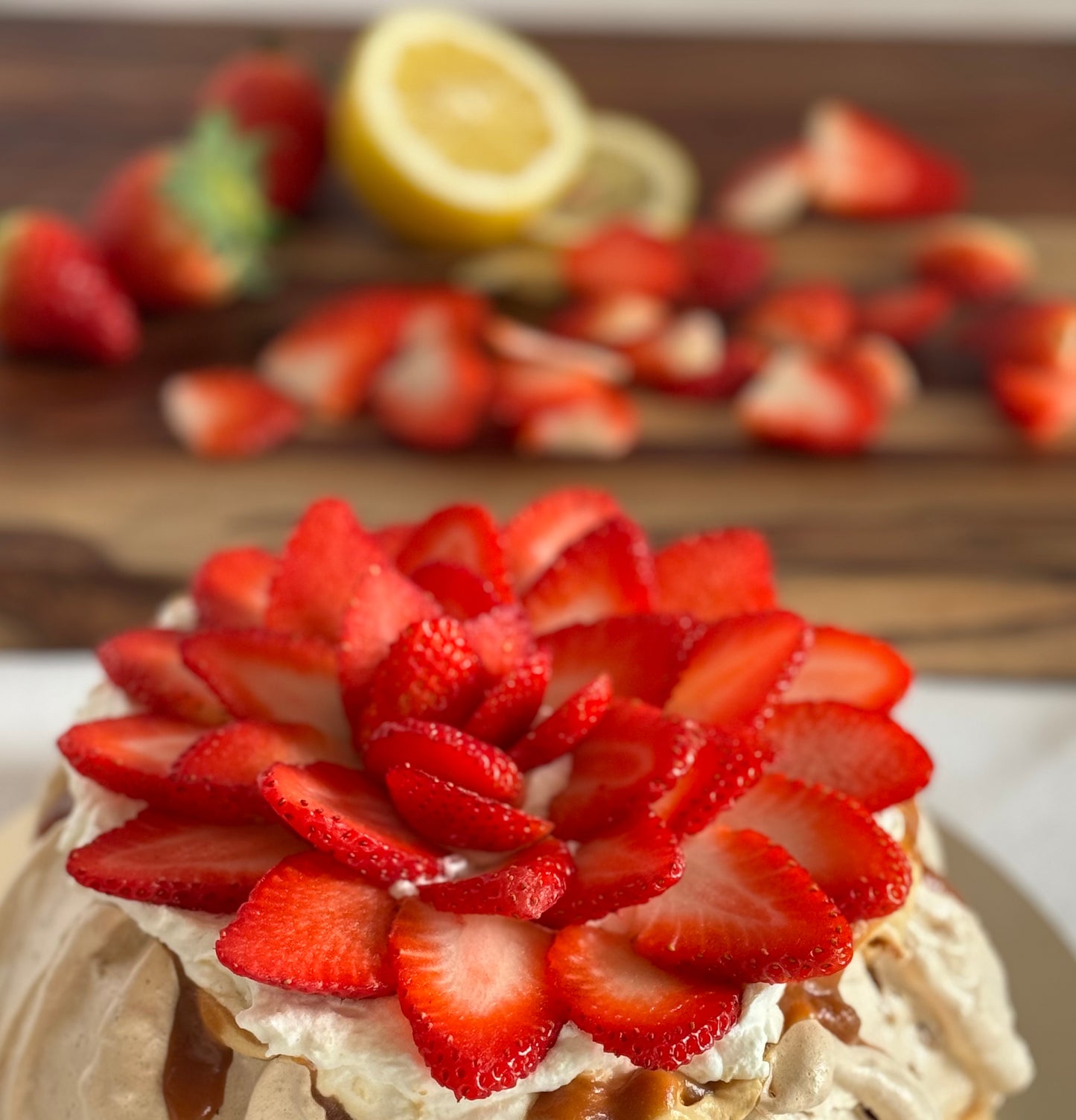 Pastel Pavlova