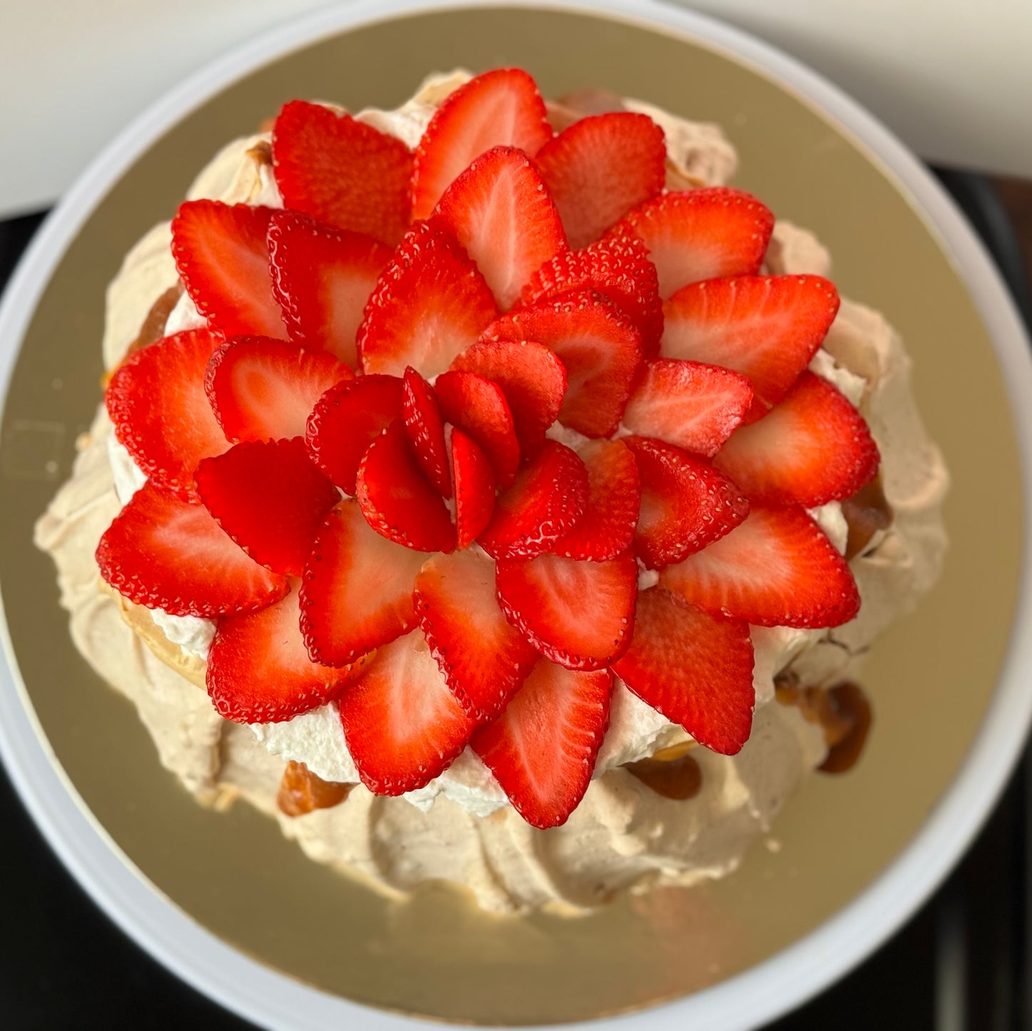 Strawberry Pavlova