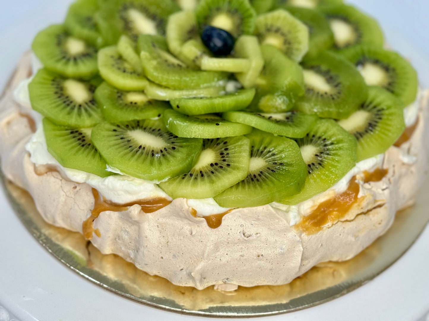 Pastel Pavlova