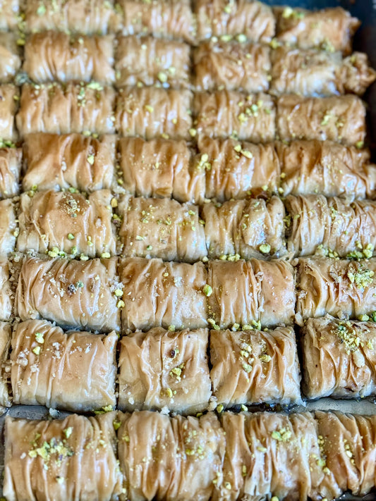 Baklava de nueces enrolladas