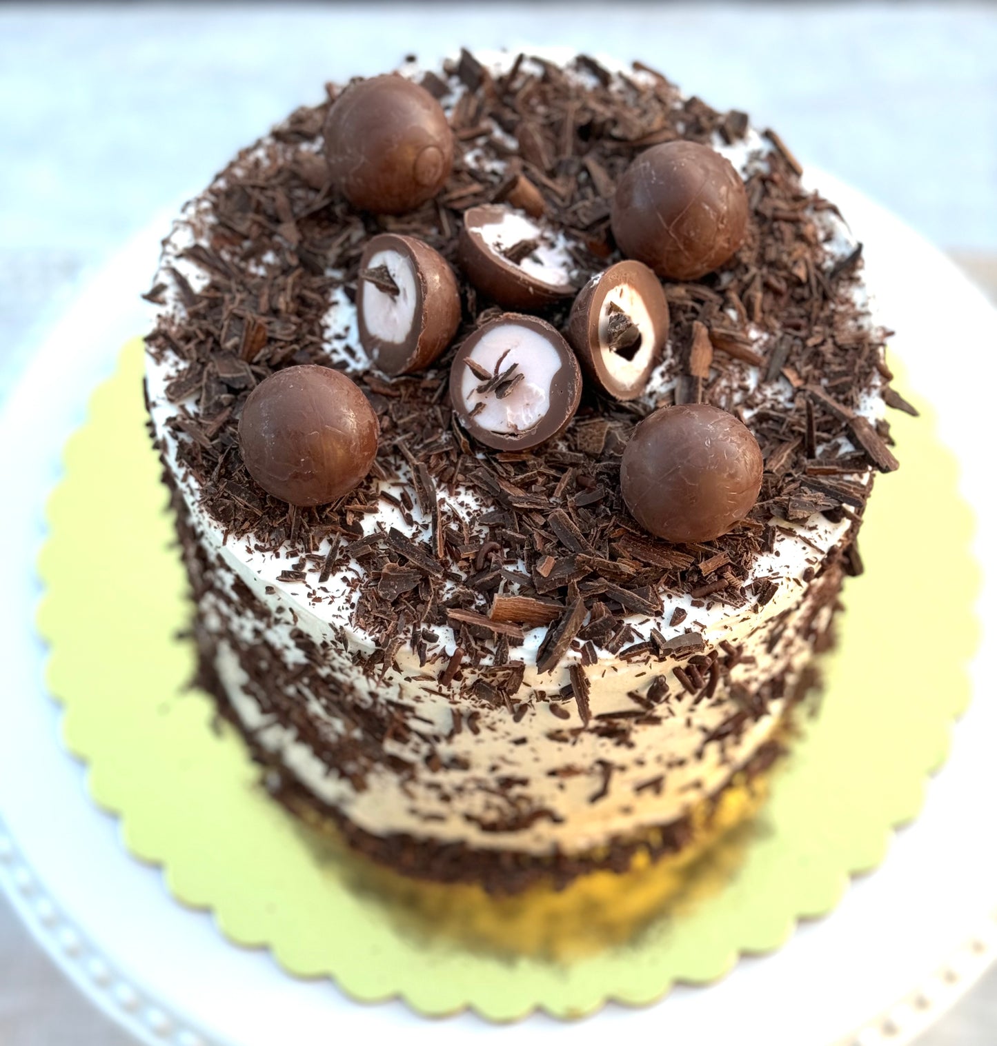 Pastel De Harina De Almendras Y Choco Moteado