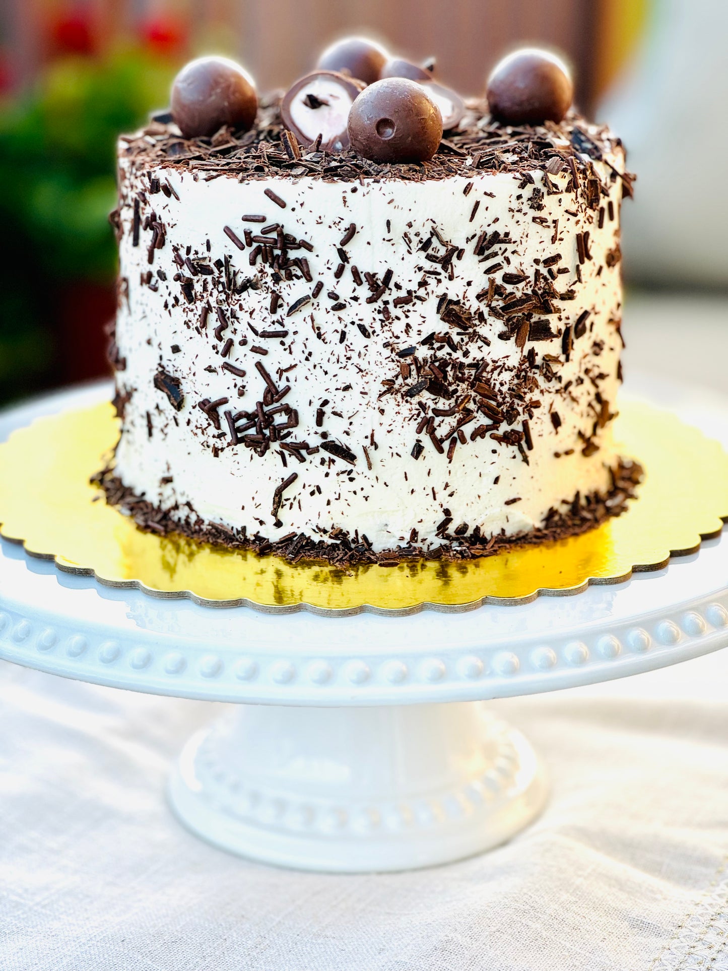 Pastel De Harina De Almendras Y Choco Moteado