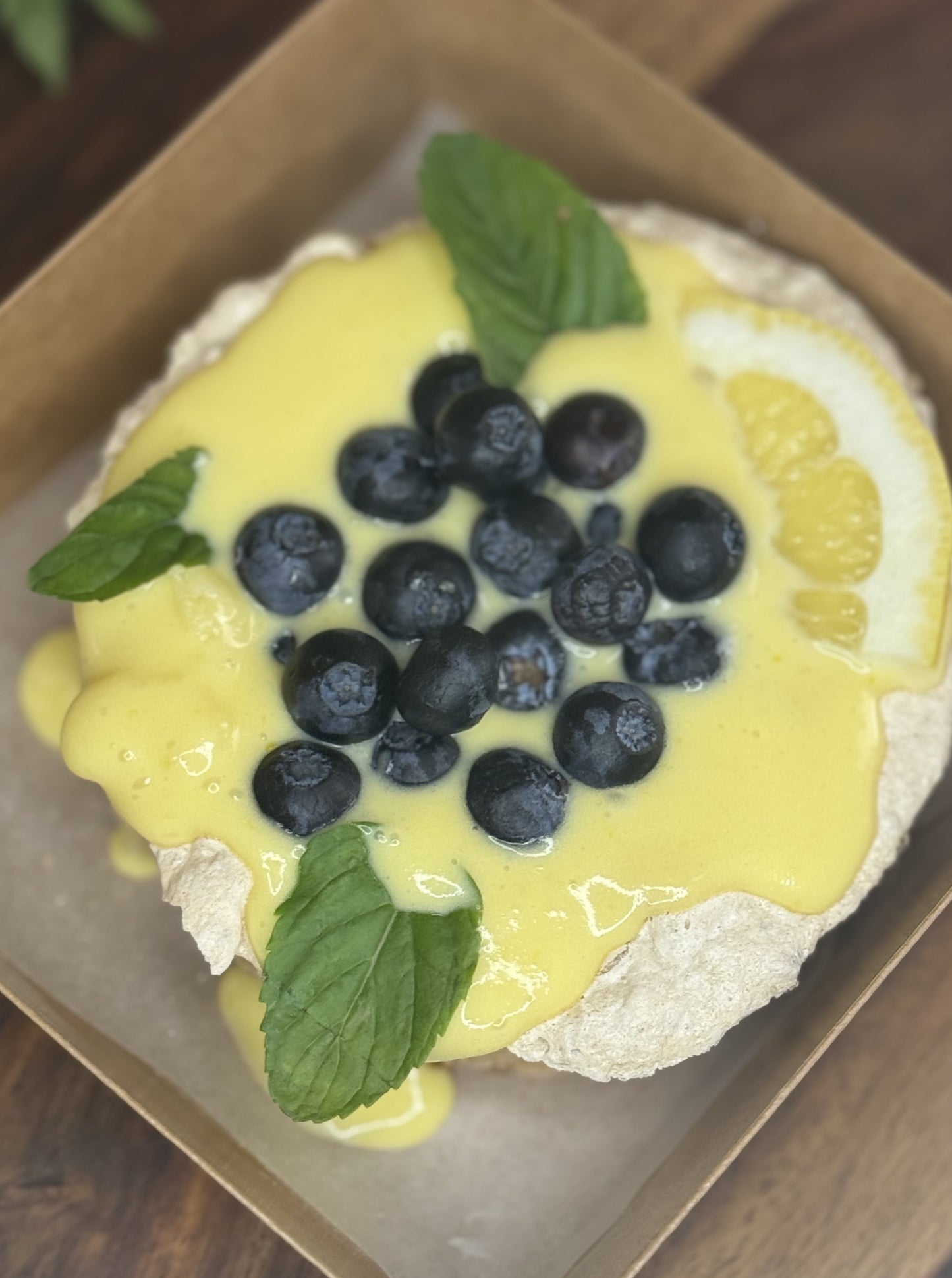 Lemon Curd Pavlova