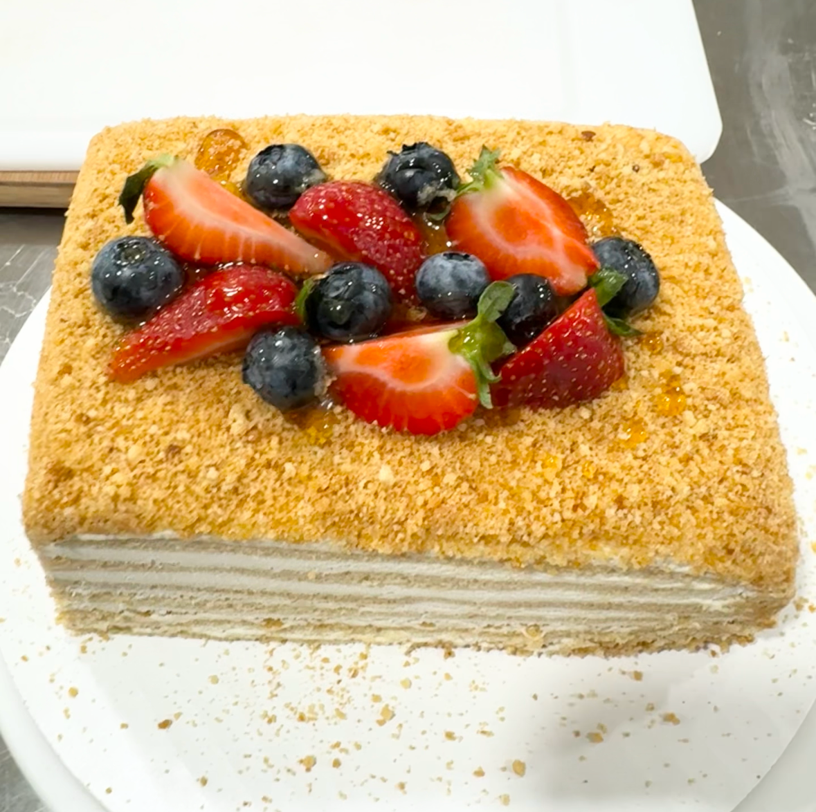 1/4 European Honey Cake (6-8 svng)